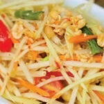 Som Tum (Green Papaya Salad) ★